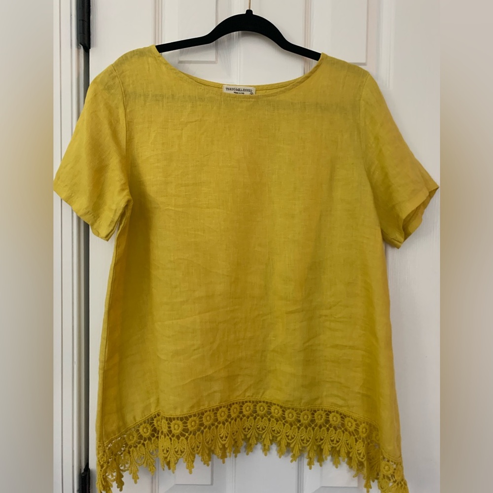 Terzo Millennio Womens 100% Linen Crochet Lace Hem Blouse, Mustard, Size  M